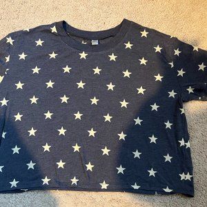 Woman Short sleeve  cropped star print tshirt sz L New!!